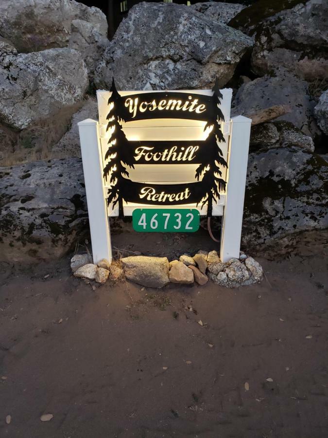 Готель Yosemite Foothill Retreat Коарсголд Екстер'єр фото